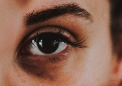 Tutto quello che devi sapere sui trattamenti per il contorno occhi