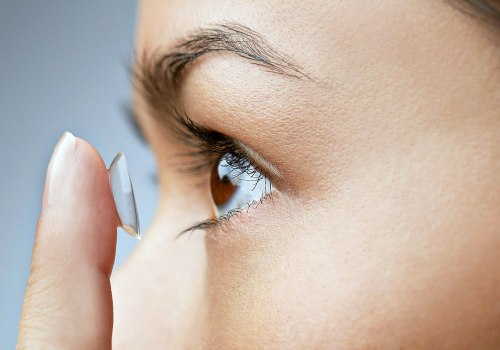 Posso indossare lenti a contatto dopo il trattamento del contorno occhi?
